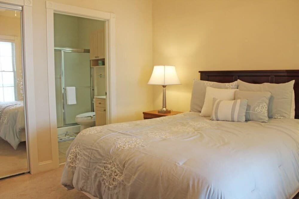 Just an 8 Minute Drive to the Beach....