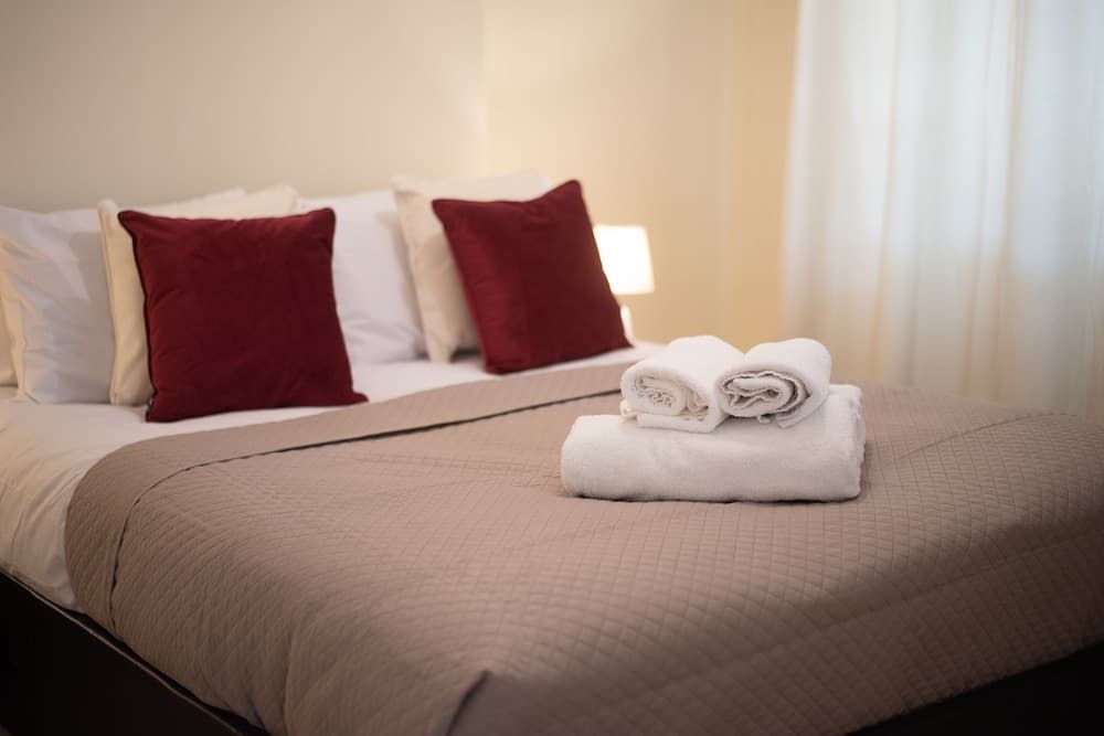 Newark House - 2 Bedroom Apartment