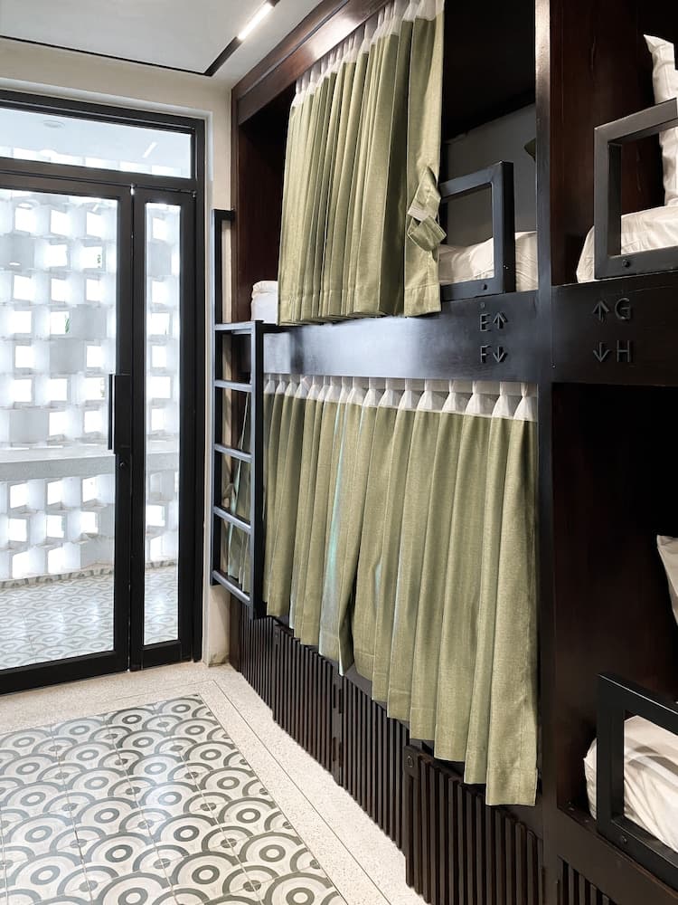 Aborest Tropical Hostel