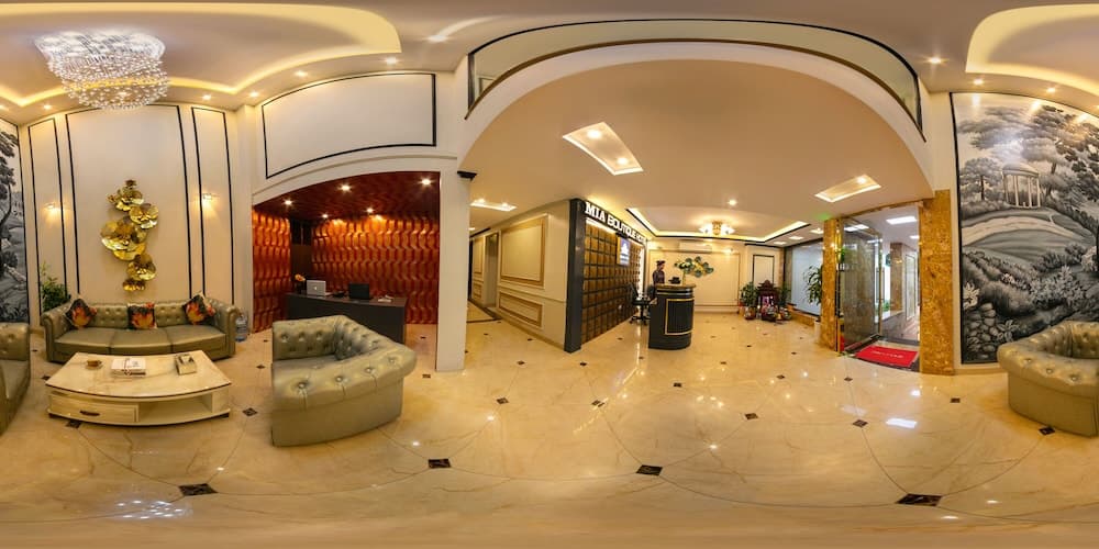 Mia Hotel