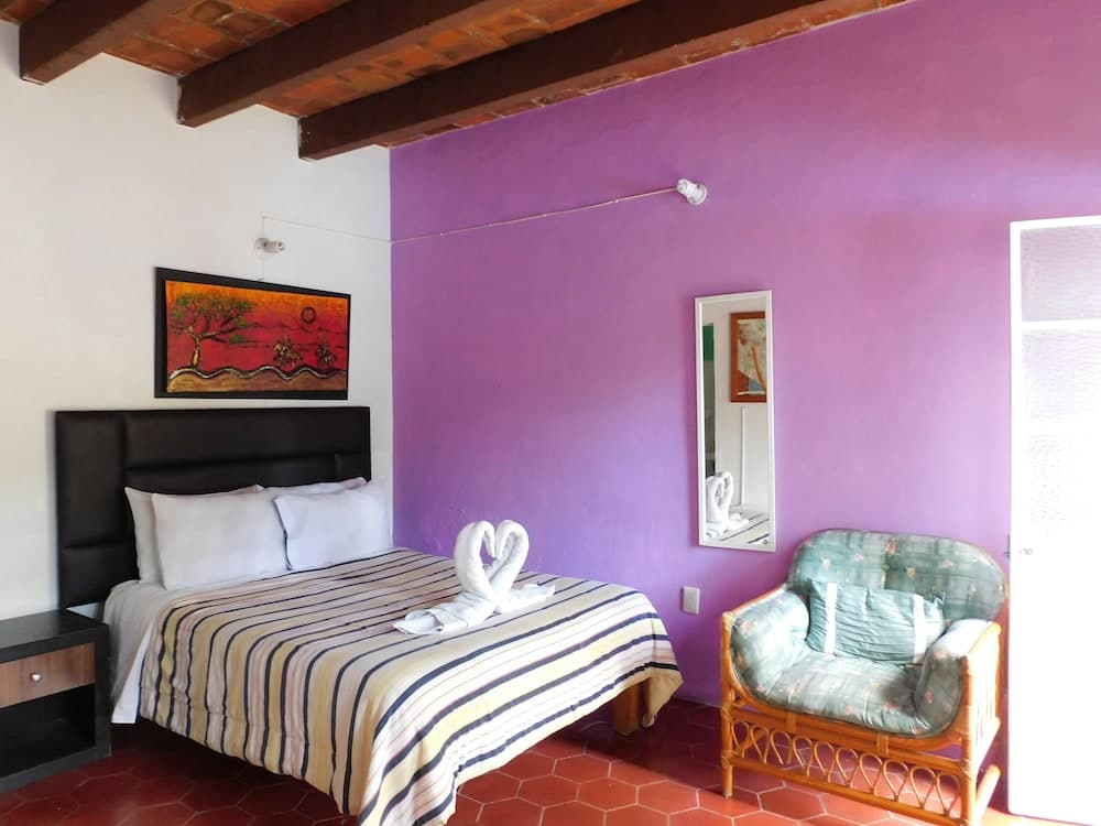 Hotel Elohim by Rotamundos