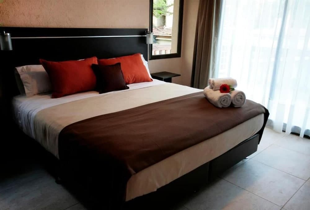 Blackstone Apart Boutique