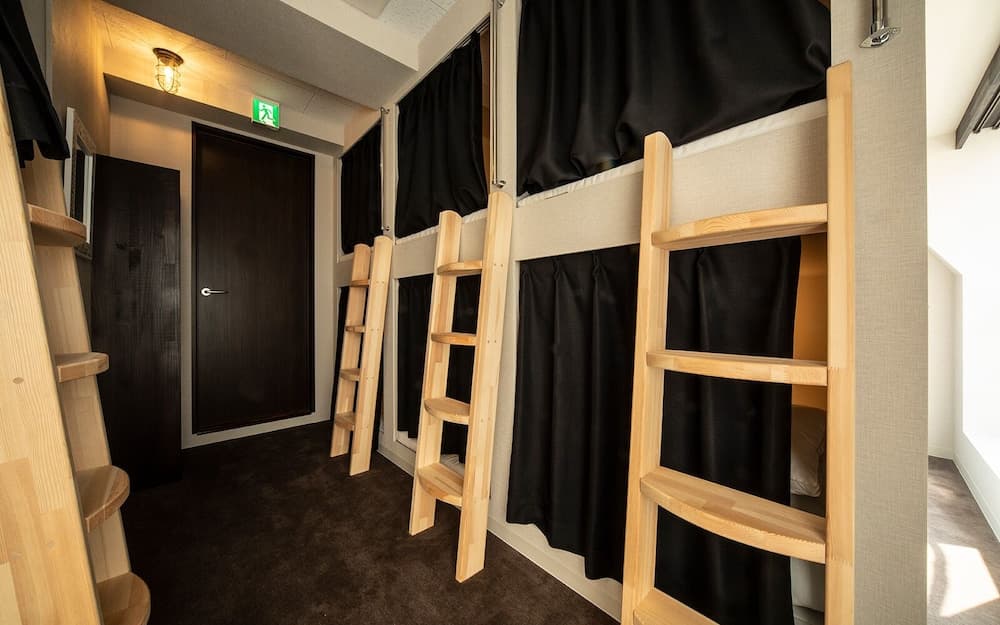 The Terrace Hostel Shinbashi