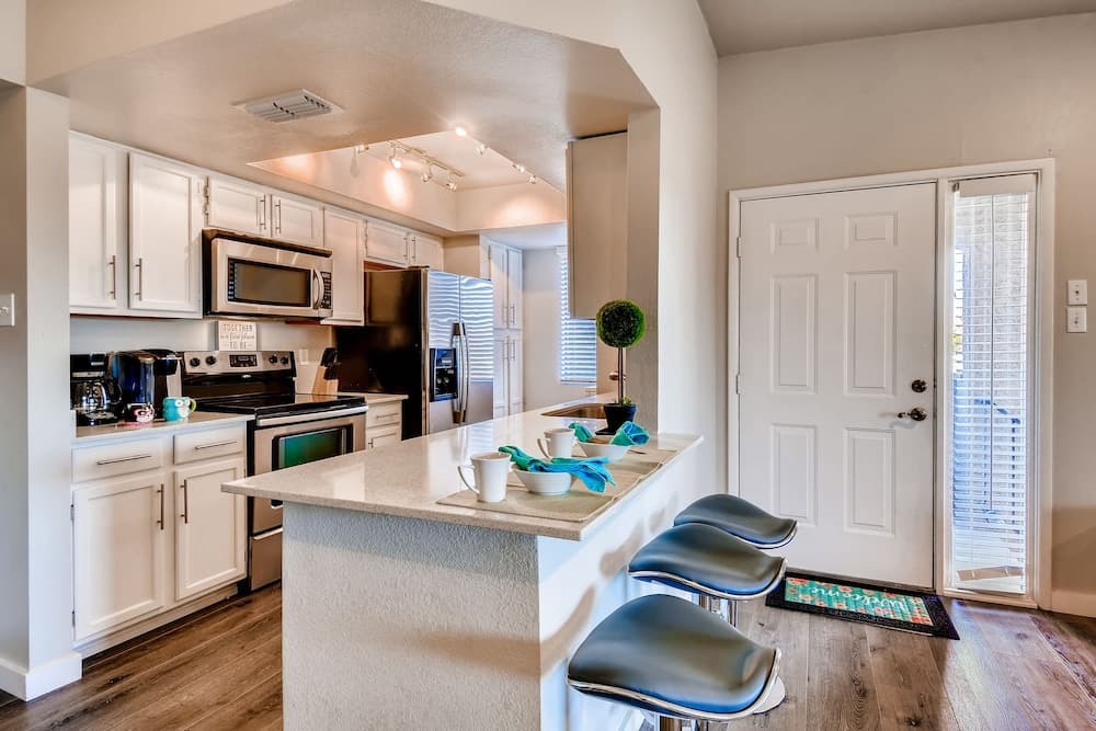 The Stars of Old Town