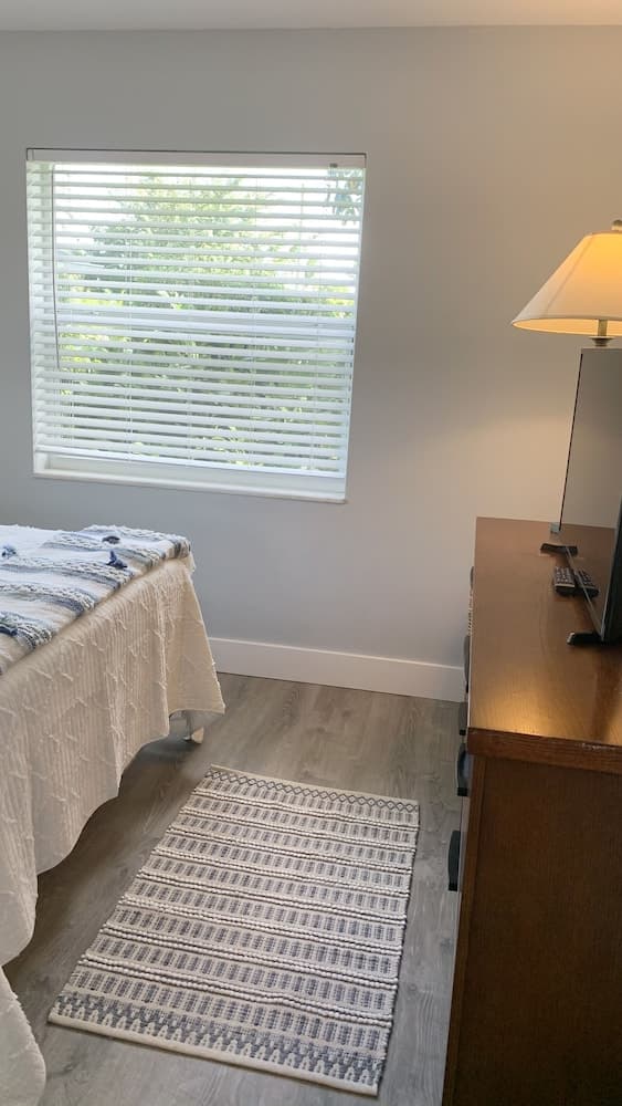 Poolside Retreat Boynton Beach