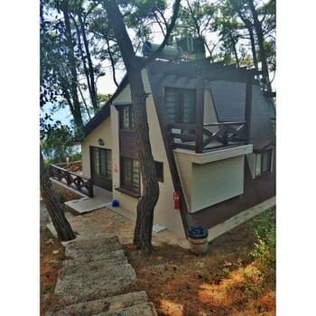 Orman Kampı Taş Evleri