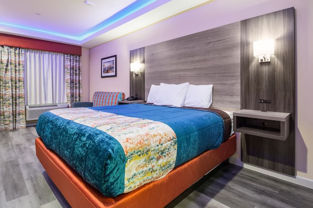 Scottish Inn & Suites Houston Willowbrook