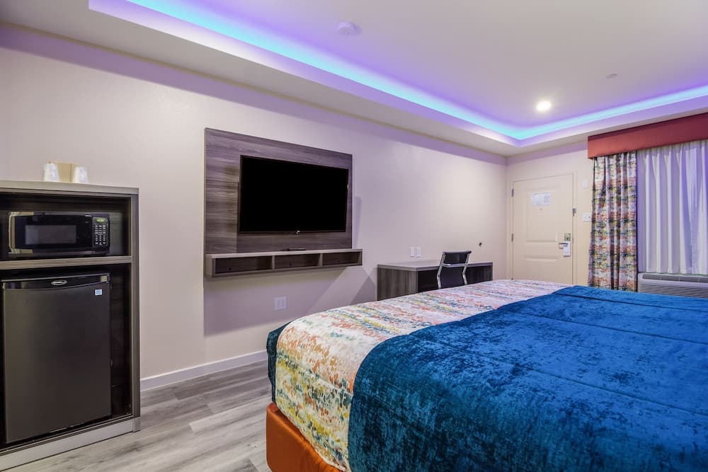 Scottish Inn & Suites Houston Willowbrook