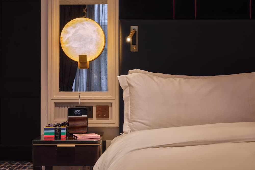 The Mayfair Townhouse – an Iconic Luxury Hotel