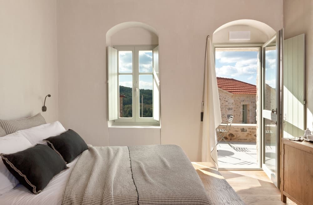 Ruga of Vamvakou Homes