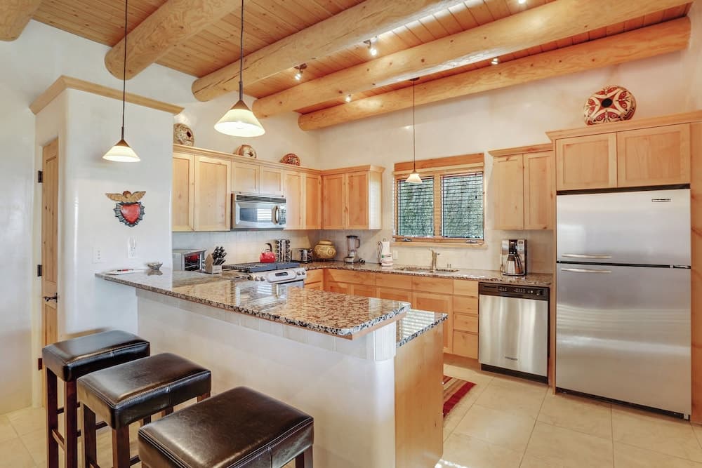 Bishops Lodge Villa Corazones by Kokopelli Property Management