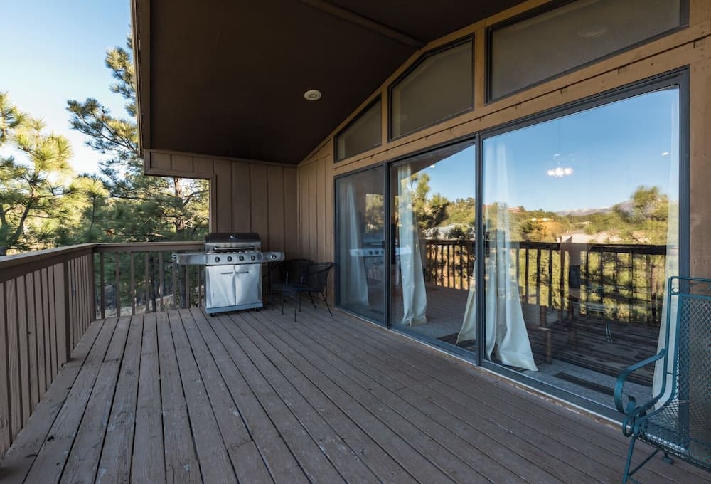 Dodson's Double Decker by Ruidoso Vacation Rentals