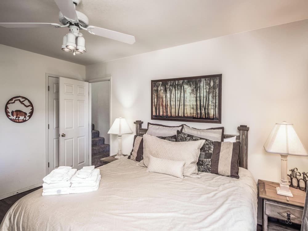 Sierra Lake Vista by Ruidoso Vacation Rentals