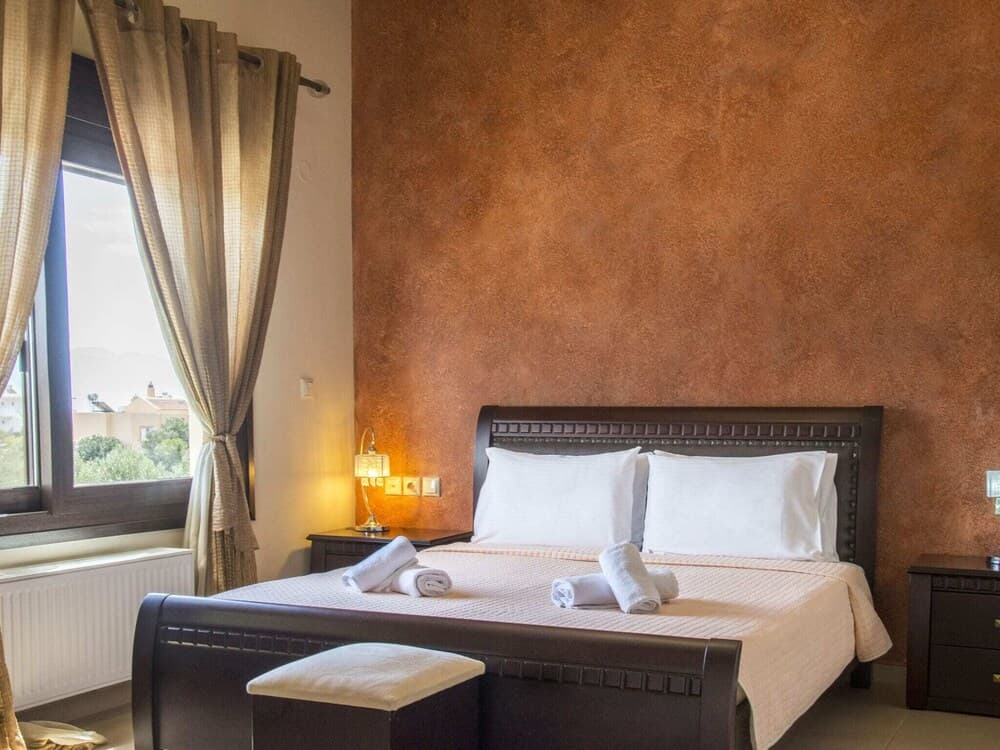 Beautiful, Luxury Villa, Private Pool, Overlooking Elounda Bay