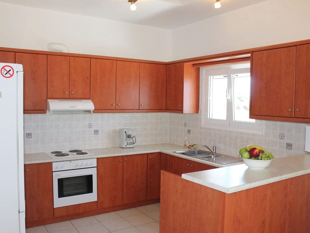 Villa in Agia Galini With Pool Views