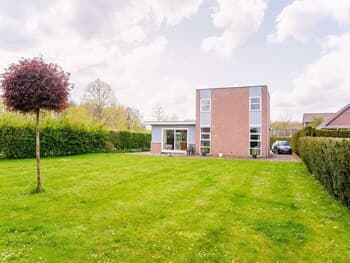 Lovely Holiday Home in Zeewolde With a Swimming Pool