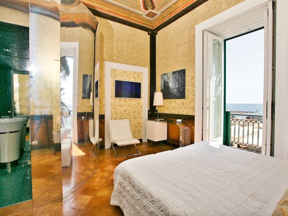 Picturesque Seaside Holiday Home in Minori