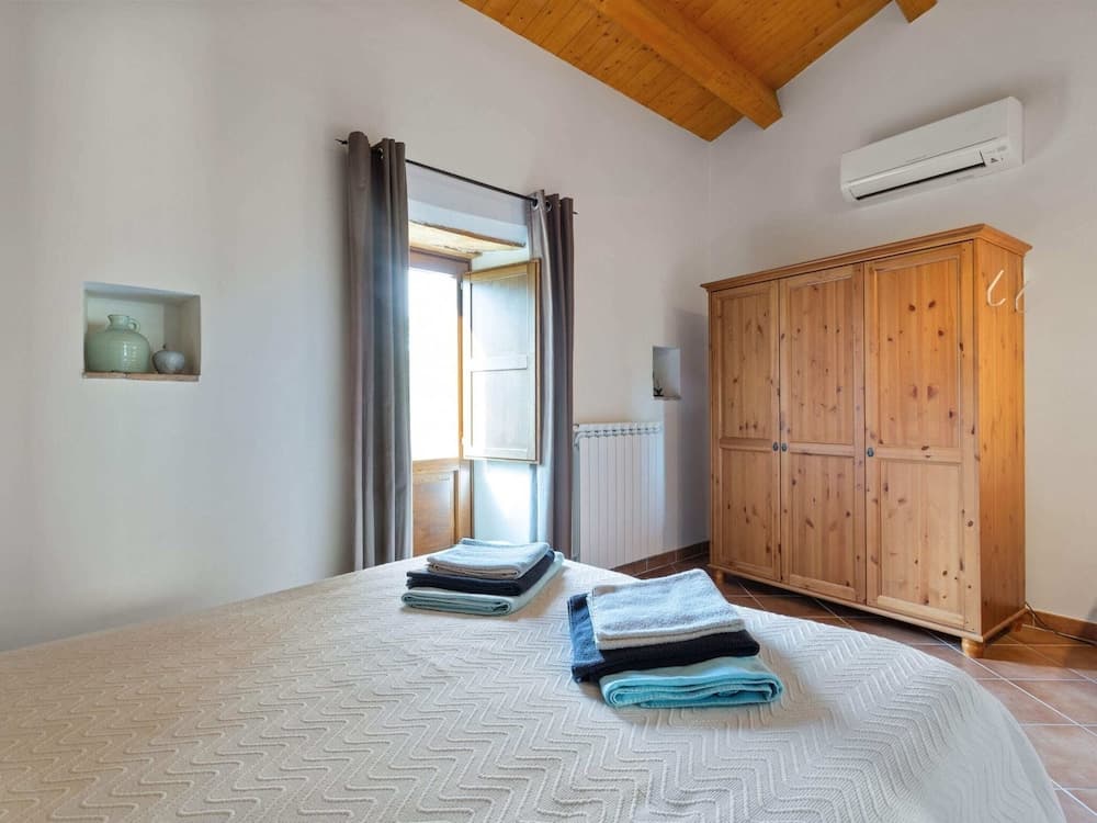 Apartment in Ripabottoni With Panoramic Views