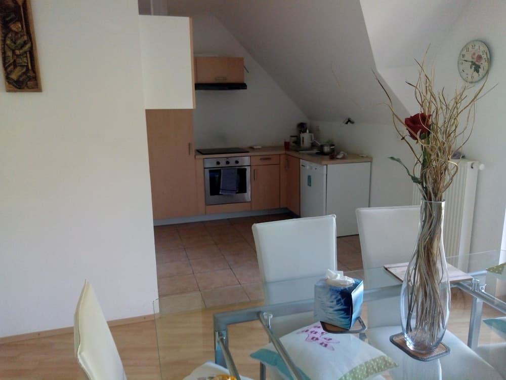 Immaculate 2-bed Apartment in Rateče Planica