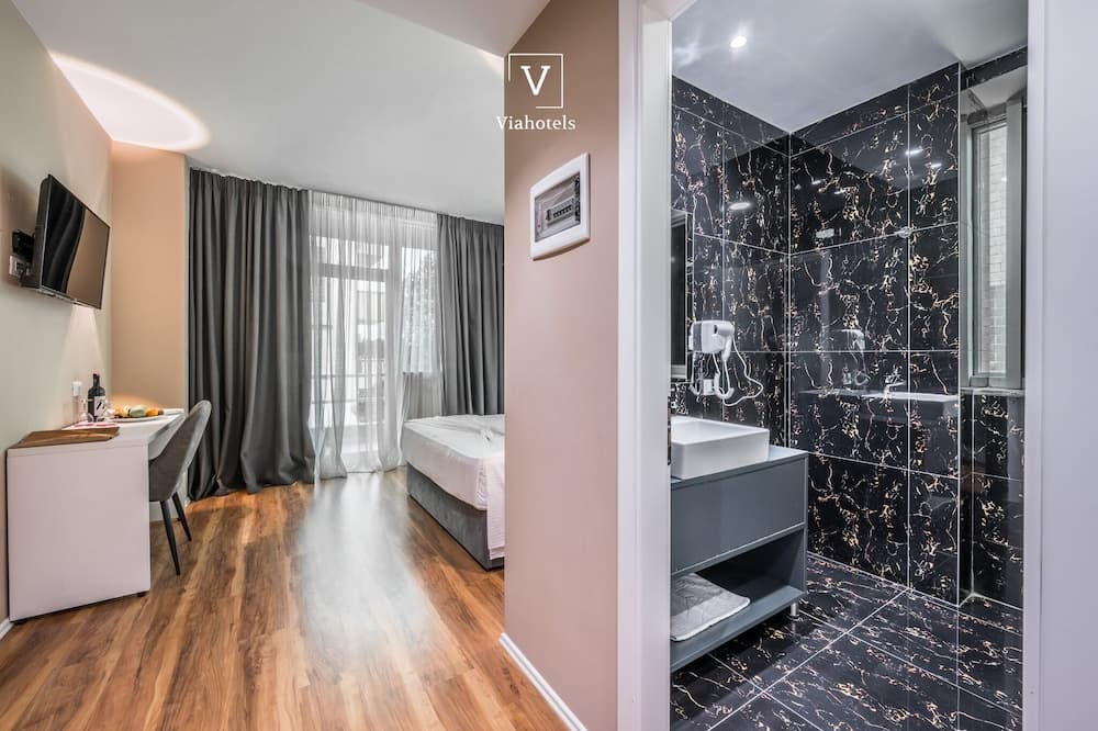 VH Eurostar Tirana Hotel & Congress