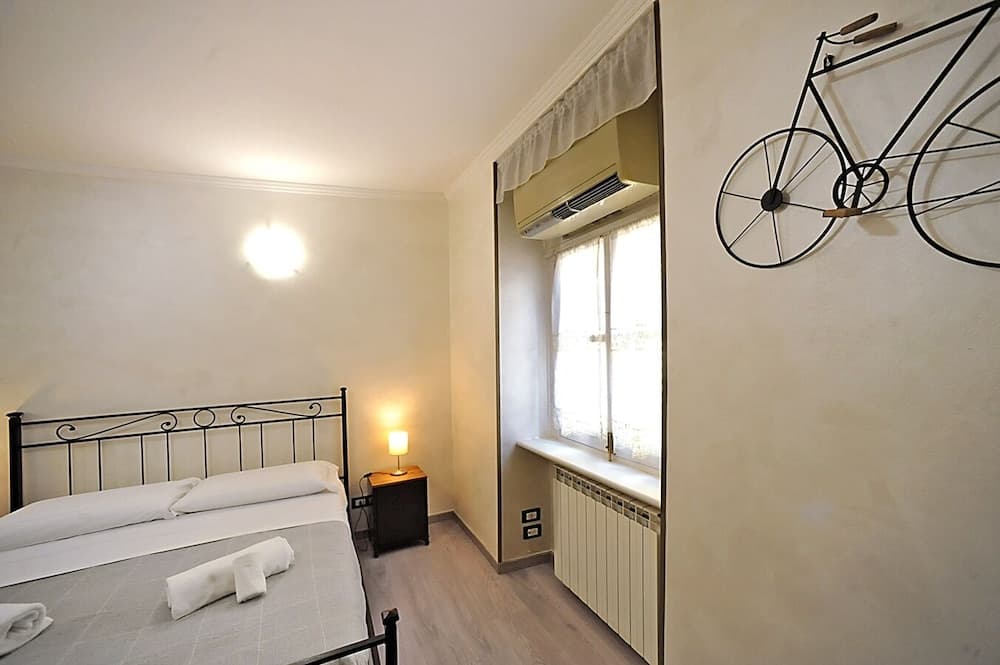 Cozy studio in Turin city center