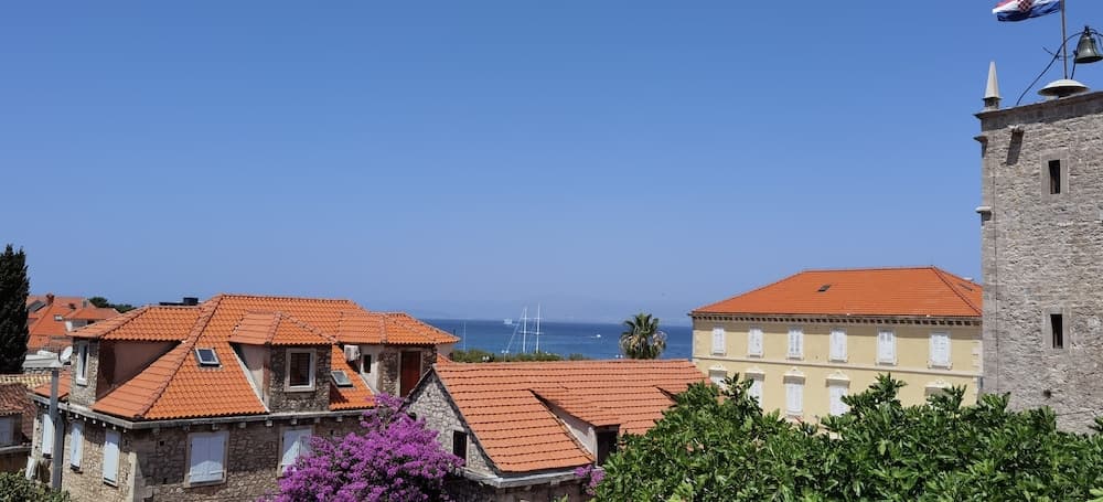 Apartments Neva Supetar