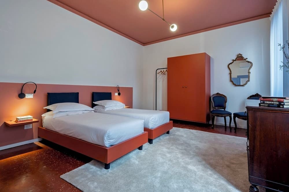 The Arsenal Large Apartment