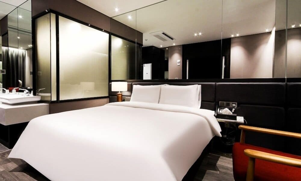 Busan Myeongji Ciel Ocean Hotel