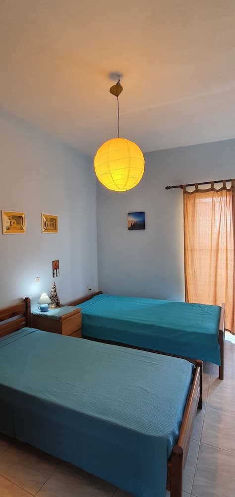 Lykoporia Beach Apartments