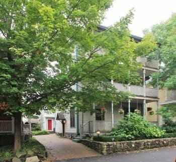 43 Janes 4 Bedroom Home by Redawning