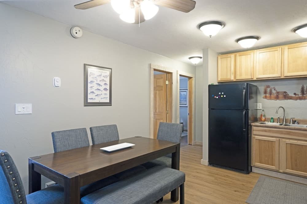 Ridgecrest 202 2 Bedroom Condo by RedAwning