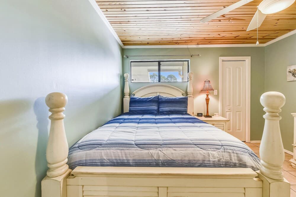 Grand Lagoon Cove by Book That Condo