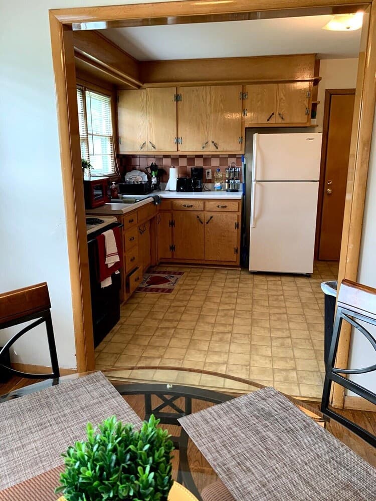 Spacious, Cozy 2 bed Home Near the Stadiums!