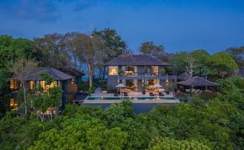 Villa Cape Cowrie by Cowrie Villas