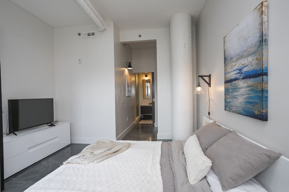 Sleek Furnished Modern Downtown Condo