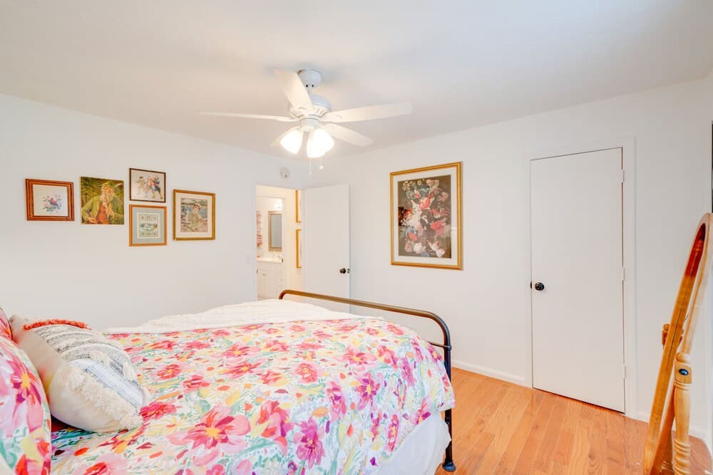 Boho Chic 2BD Walk to Shelby Park and Restaurants!