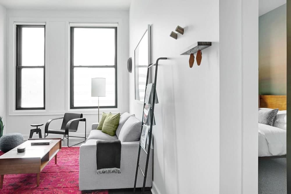 Abode Pittsburgh - Downtown Convention Center