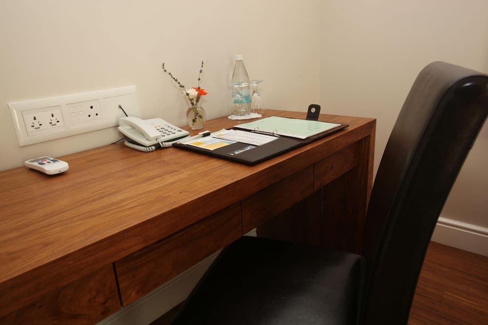 Cascade Country Manor