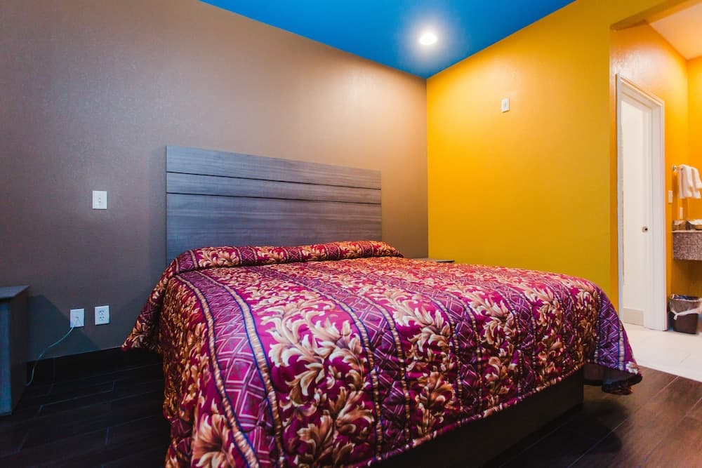 Moonlight Suites - Houston George Bush Intl Airport