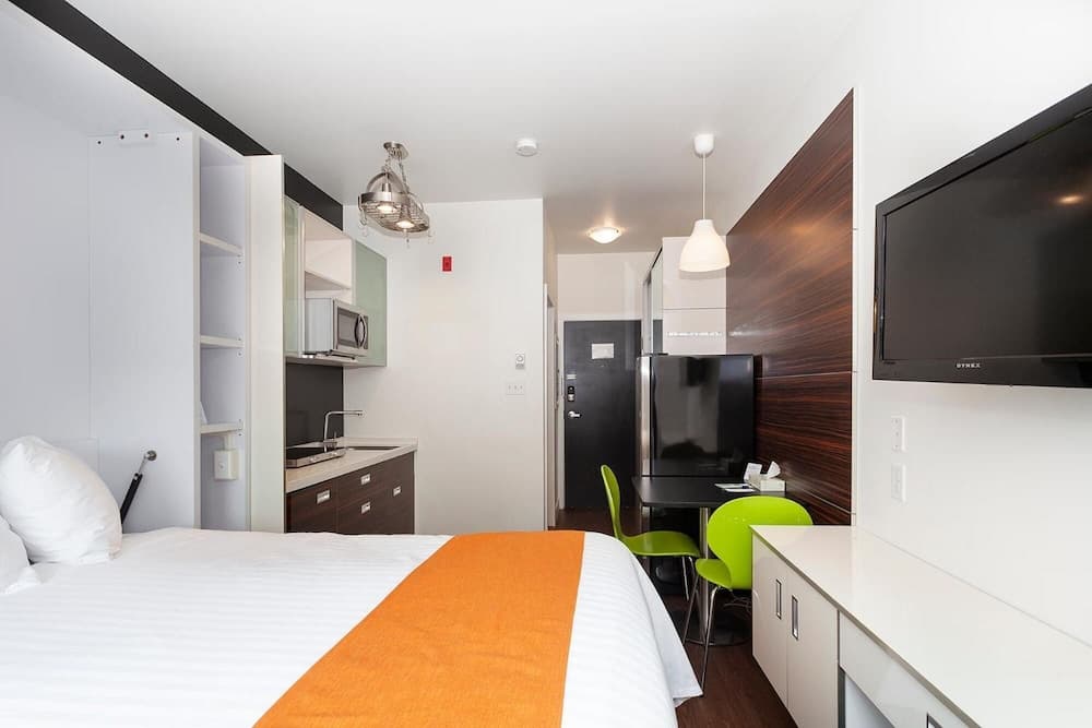 Micro Boutique Living - Antigonish