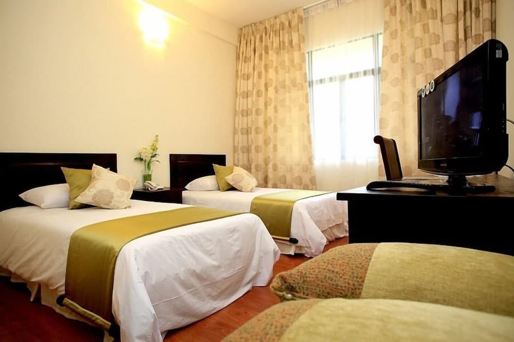 ēRYA by SURIA Janda Baik