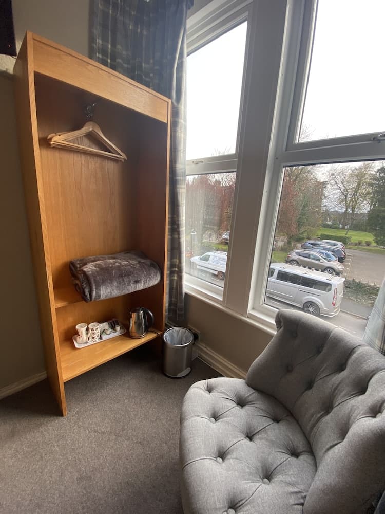 Autumn Leaves Guest House