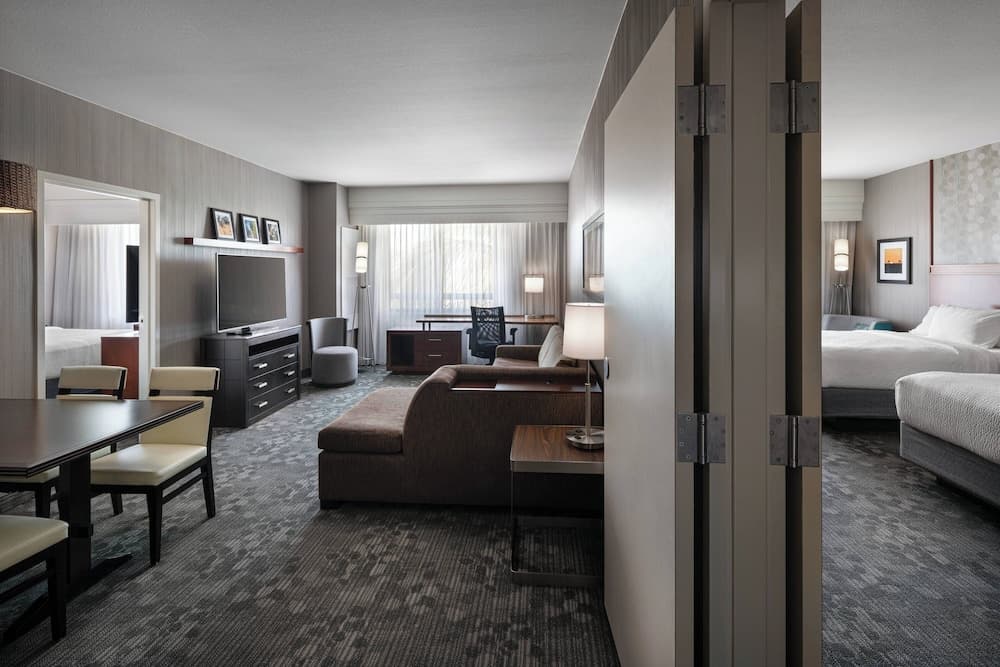 Courtyard Maui Kahului Airport