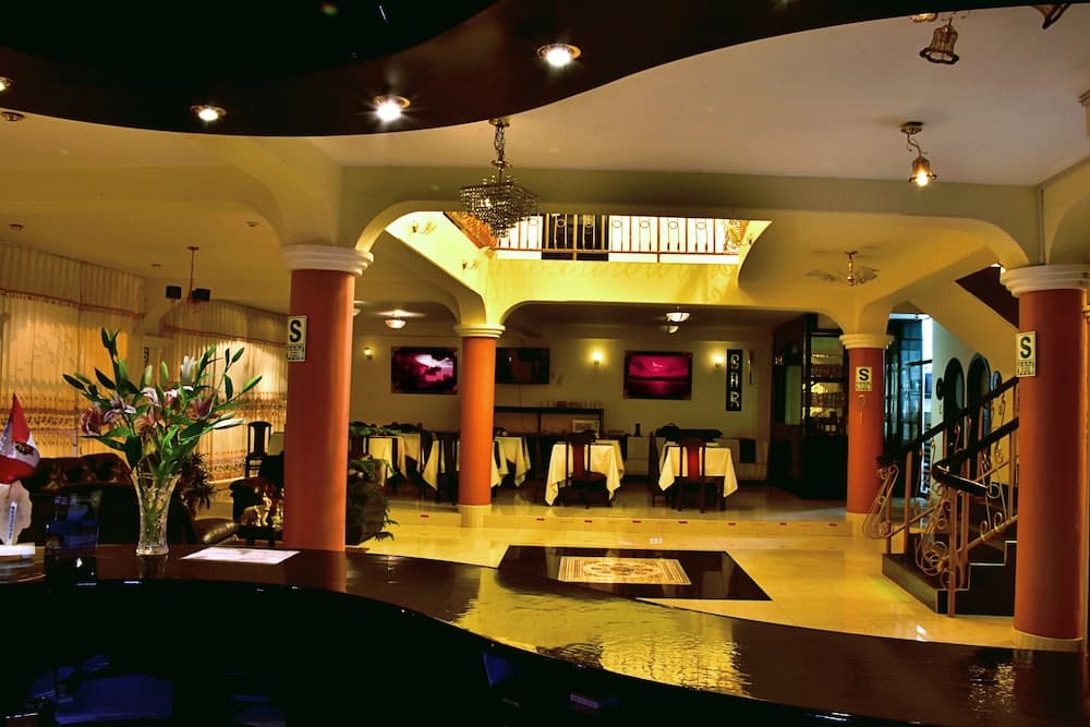 Terra Mistica Ciudad Del Lago Hotel