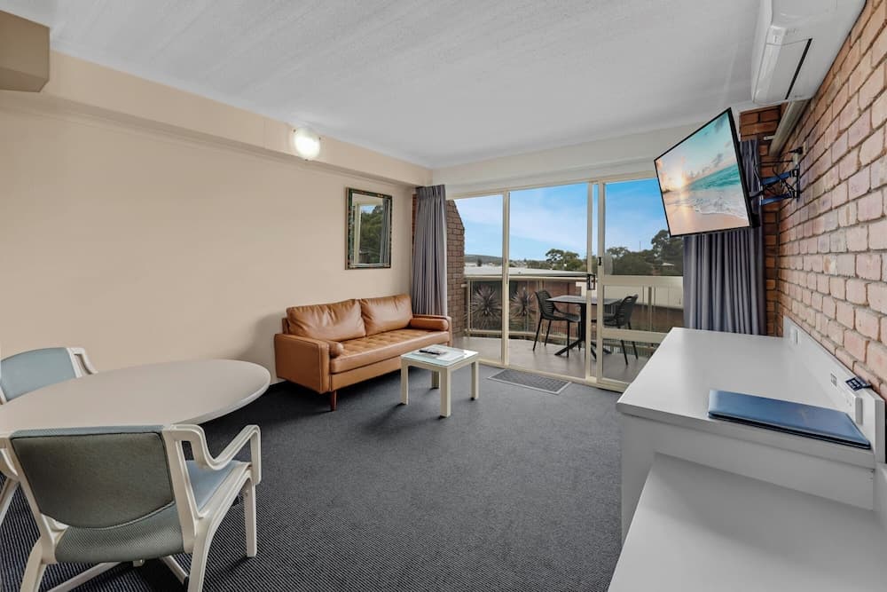 Sapphire Waters Motor Inn