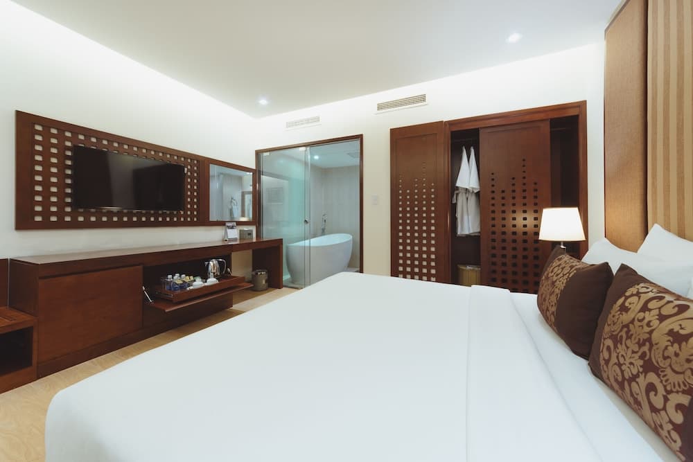 Paragon Saigon Hotel