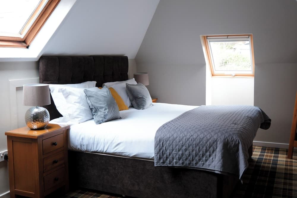 The Glen Mhor Apartments