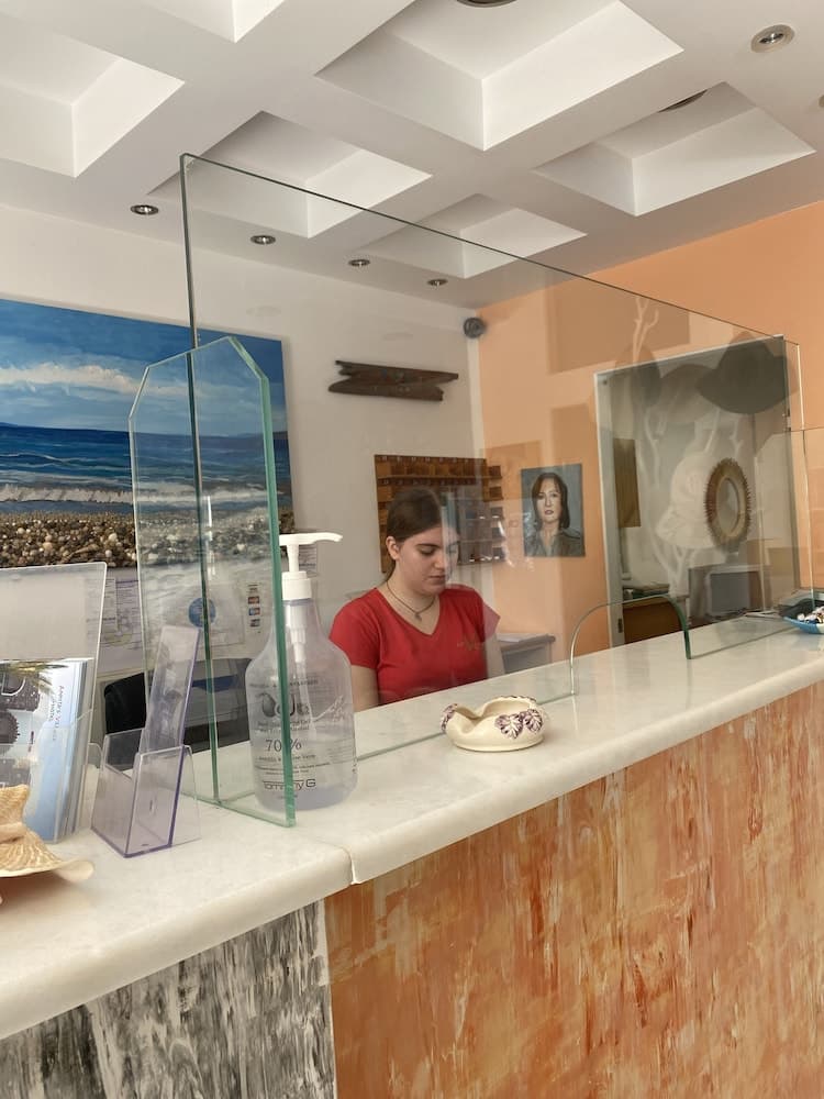 Annita's Village Hotel