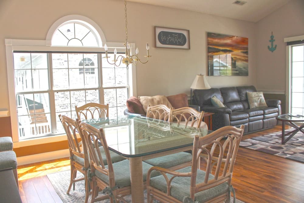 Magnolia Pointe by Palmetto Vacations