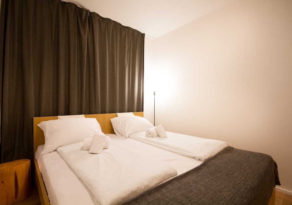 Forgotten Garden Apartments and Rooms